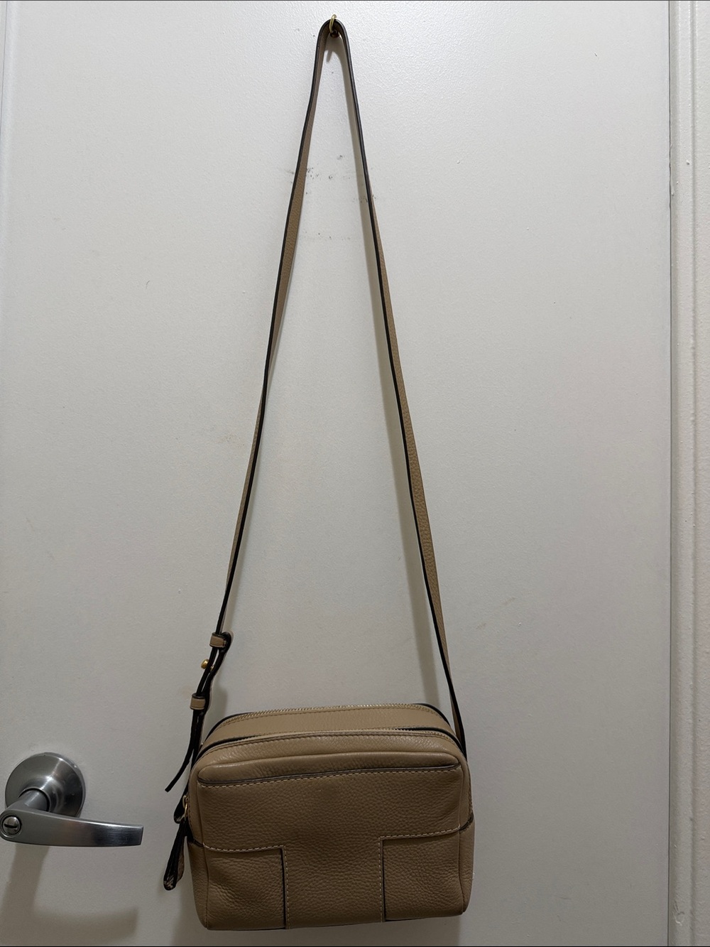 Leather Crossbody Bag in Taupe
